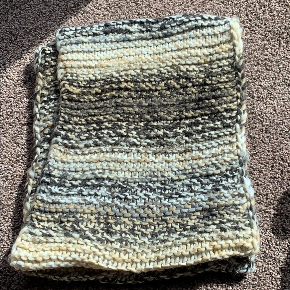 infinity scarf